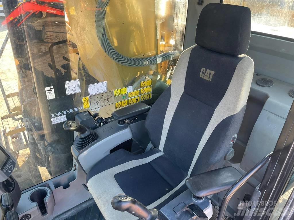 CAT 352 F Vikšriniai ekskavatoriai
