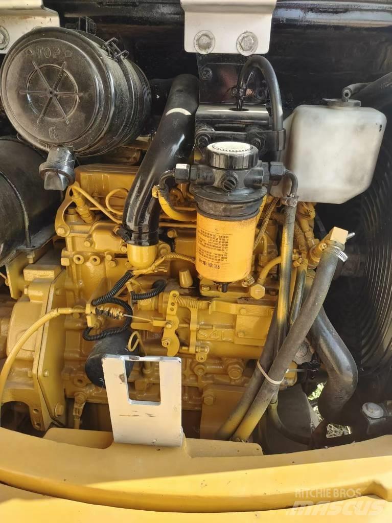 CAT 305 CR Mini ekskavatoriai < 7 t