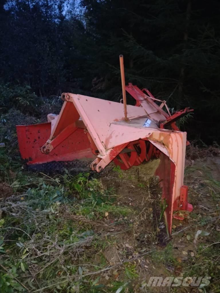 Esko 240 Sniego pūstuvai