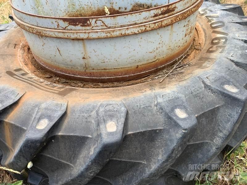Pirelli 540/65R34 Žemės ūkis - Kita