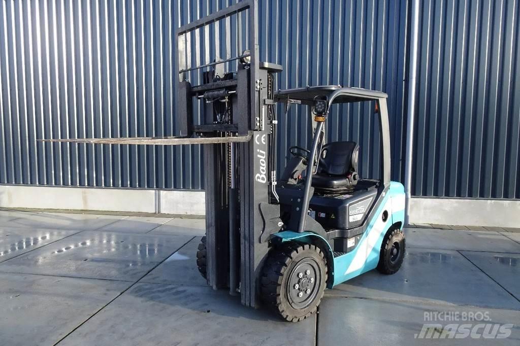 Baoli KBD25 Diesel . Šakiniai krautuvai - Kita