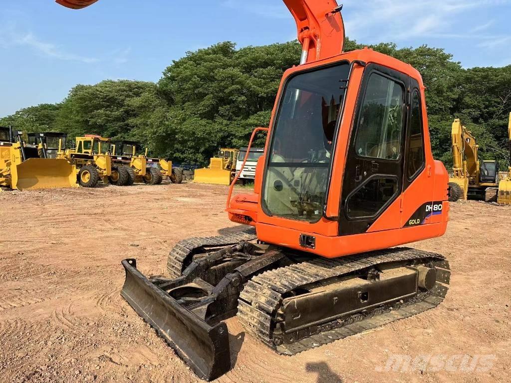 Doosan DH 80 Vikšriniai ekskavatoriai