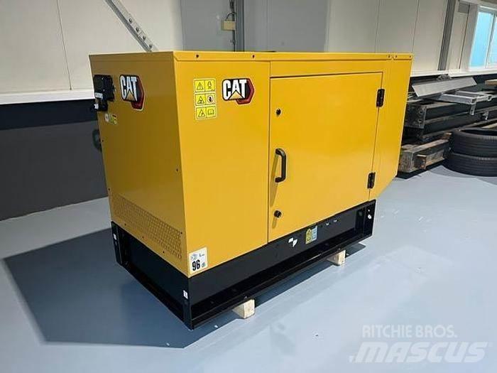 CAT DE 22 E3 Kiti generatoriai