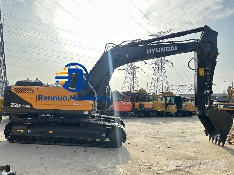 Hyundai R220LC-9S Vikšriniai ekskavatoriai