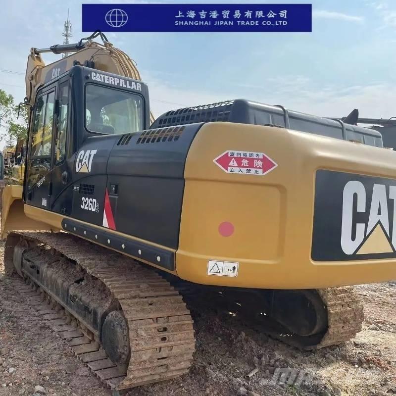 CAT 326 D Vikšriniai ekskavatoriai