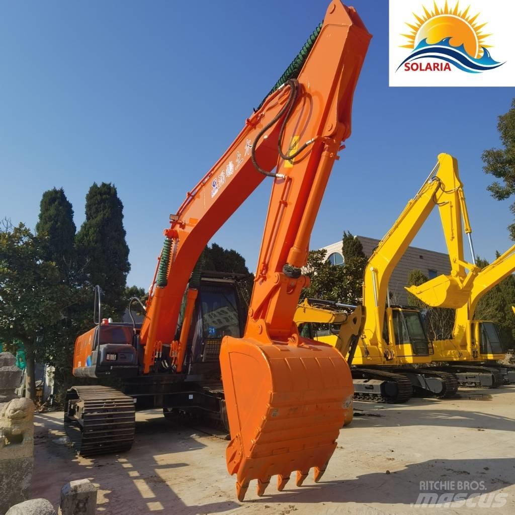 Hitachi ZX 200 Vikšriniai ekskavatoriai