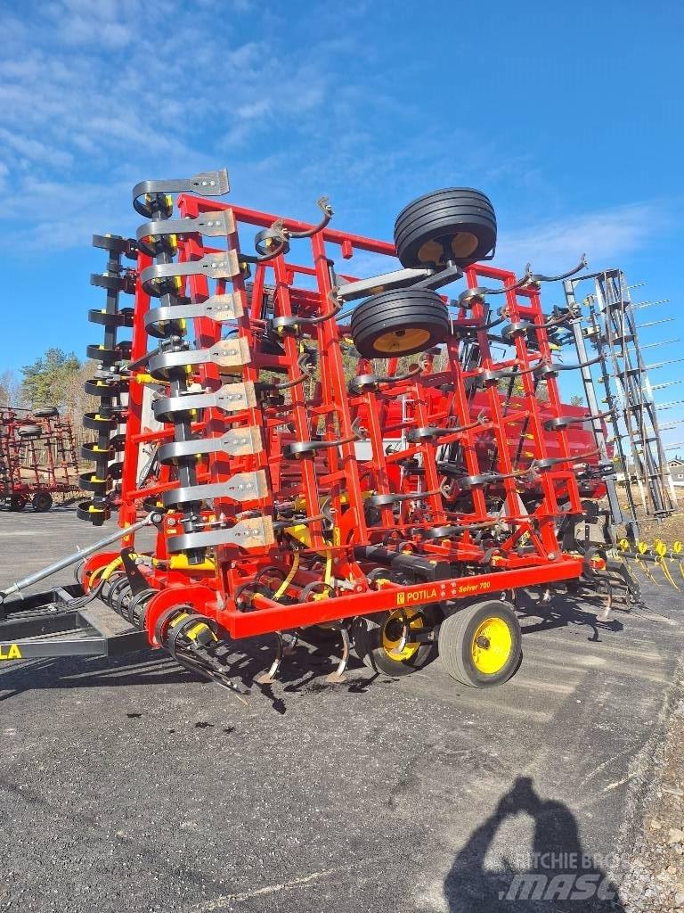 Potila Solver 700 Akėčios