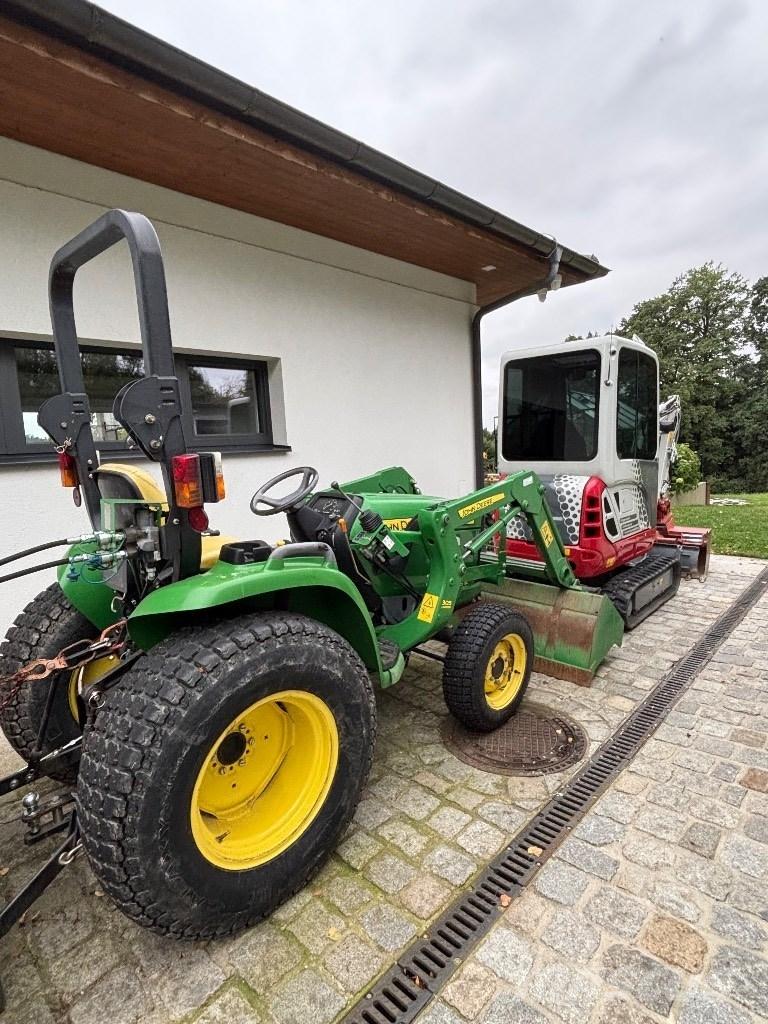 John Deere 3036 E Naudoti kompaktiški traktoriai