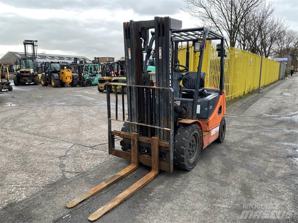 Doosan D25S-5 Dyzeliniai krautuvai
