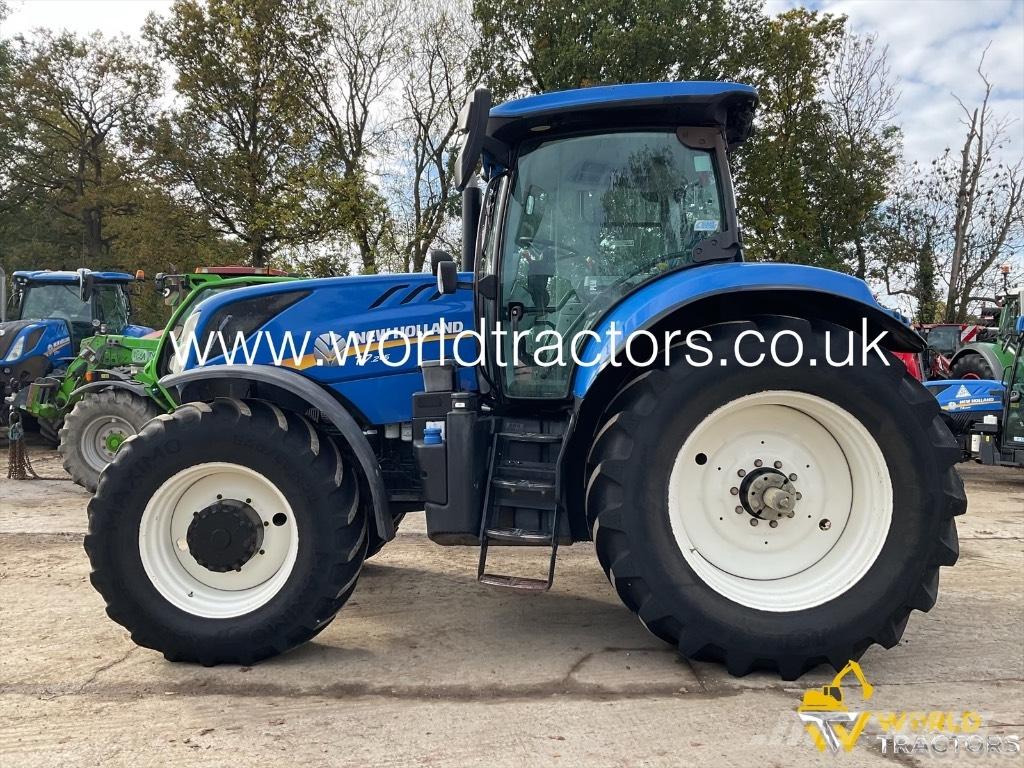 New Holland T 7.245 Traktoriai