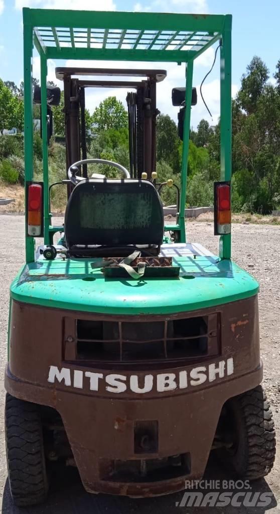 Mitsubishi FG25 LPG (dujiniai) krautuvai