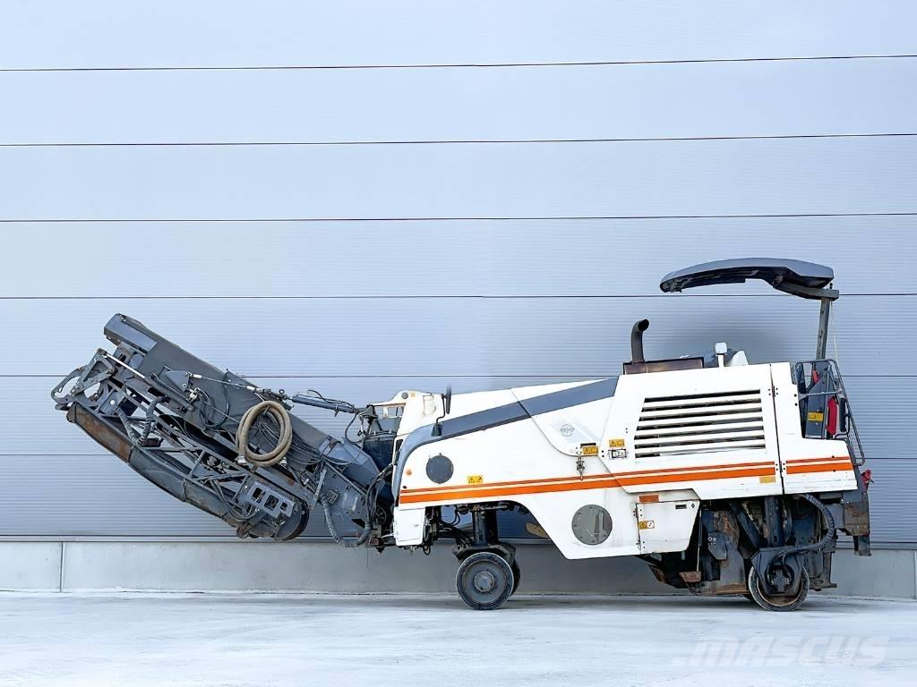Wirtgen W 100 F Asfalto šalto frezavimo technika