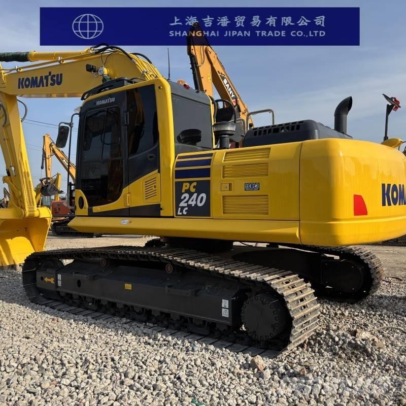 Komatsu PC 240 Vikšriniai ekskavatoriai