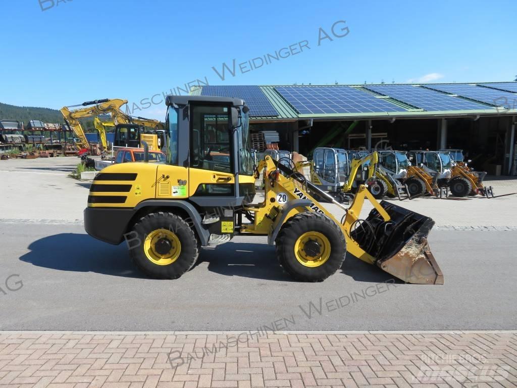 Yanmar V 80 Naudoti ratiniai krautuvai