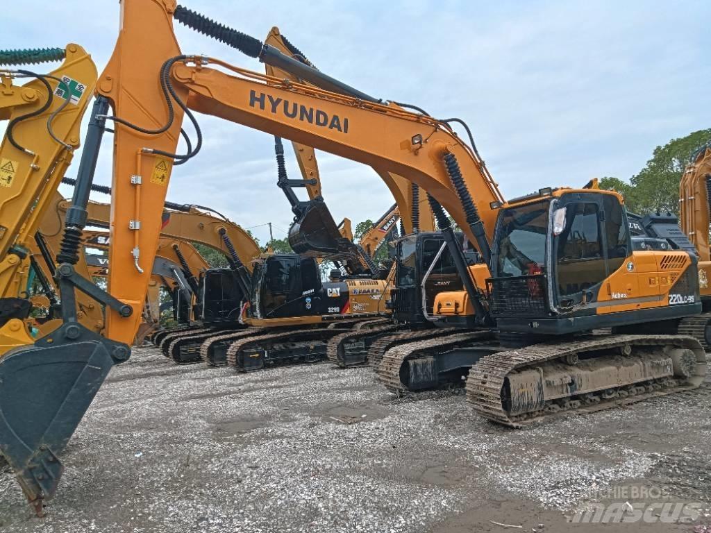 Hyundai R220-9S Vikšriniai ekskavatoriai