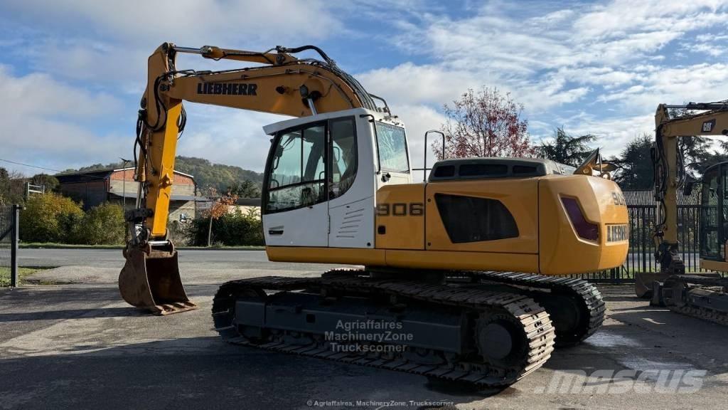 Liebherr R 906 Vikšriniai ekskavatoriai