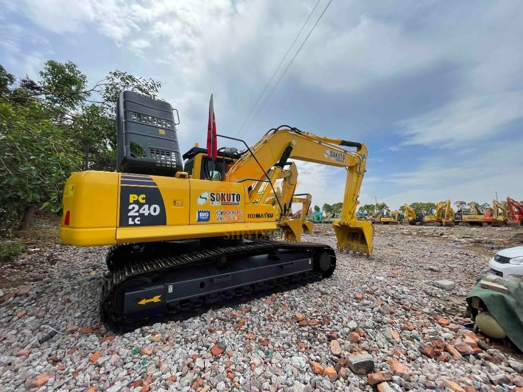 Komatsu PC 240-8 Vikšriniai ekskavatoriai