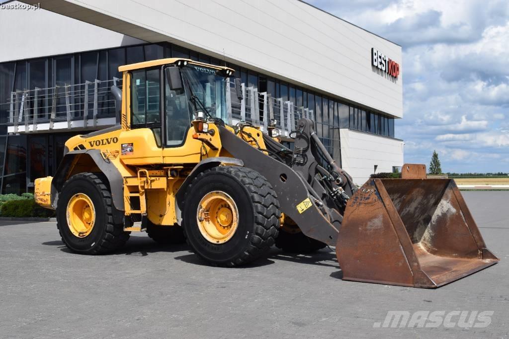 Volvo L 90 F Naudoti ratiniai krautuvai