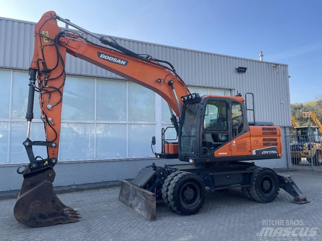 Doosan DX170W-5 Ratiniai ekskavatoriai