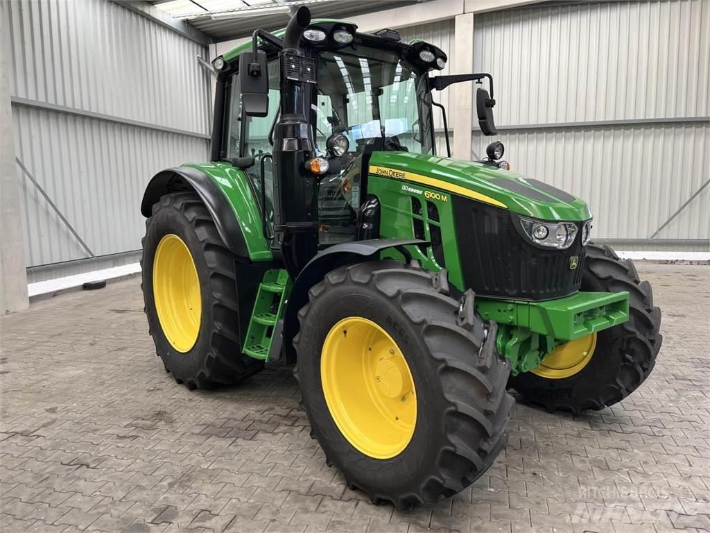 John Deere 6100M Traktoriai