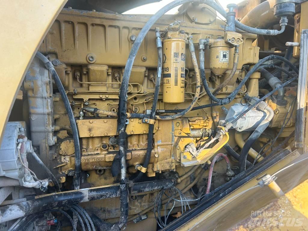 CAT 980 G Naudoti ratiniai krautuvai