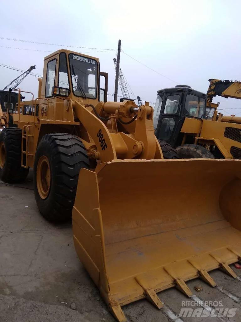 CAT 966F Naudoti ratiniai krautuvai