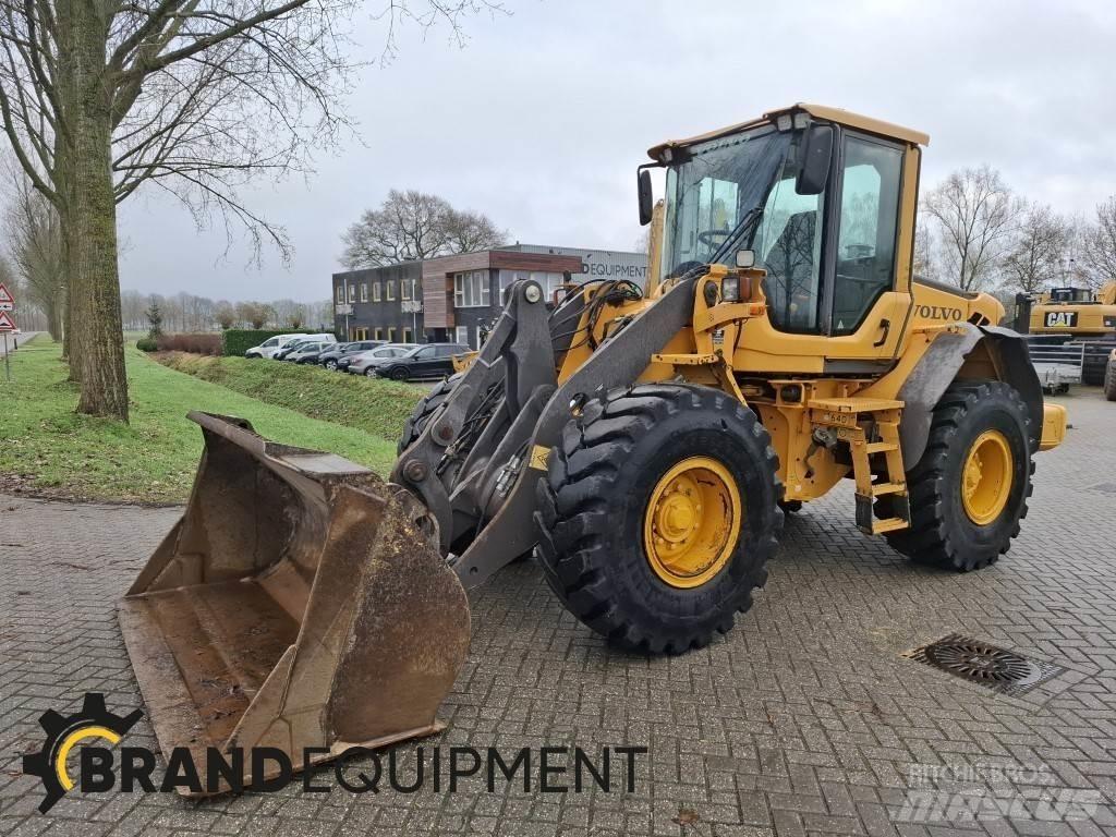 Volvo L60F Naudoti ratiniai krautuvai