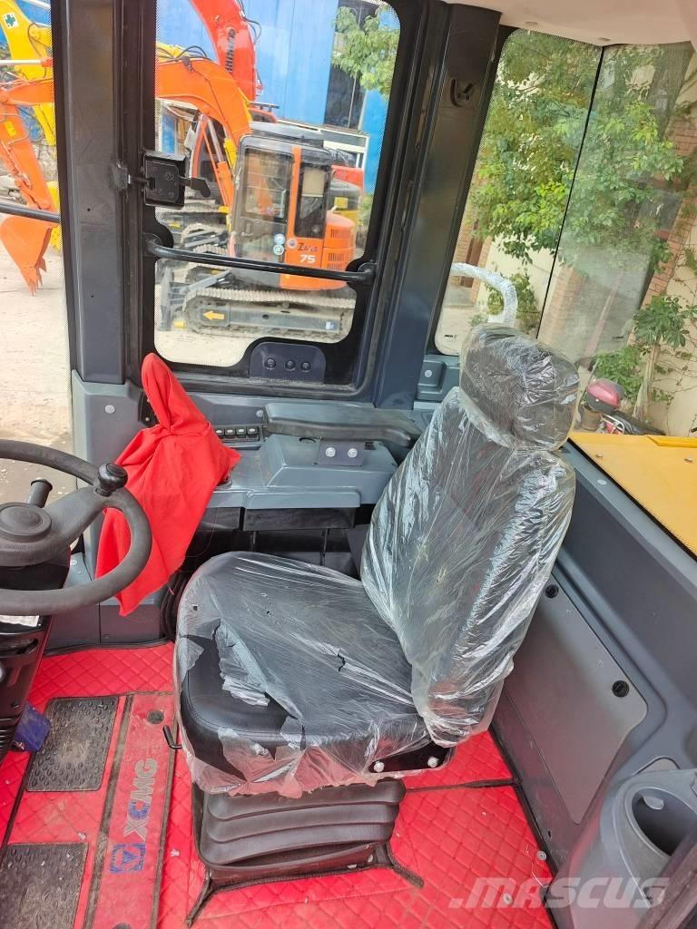 XCMG LW 500 KV Naudoti ratiniai krautuvai