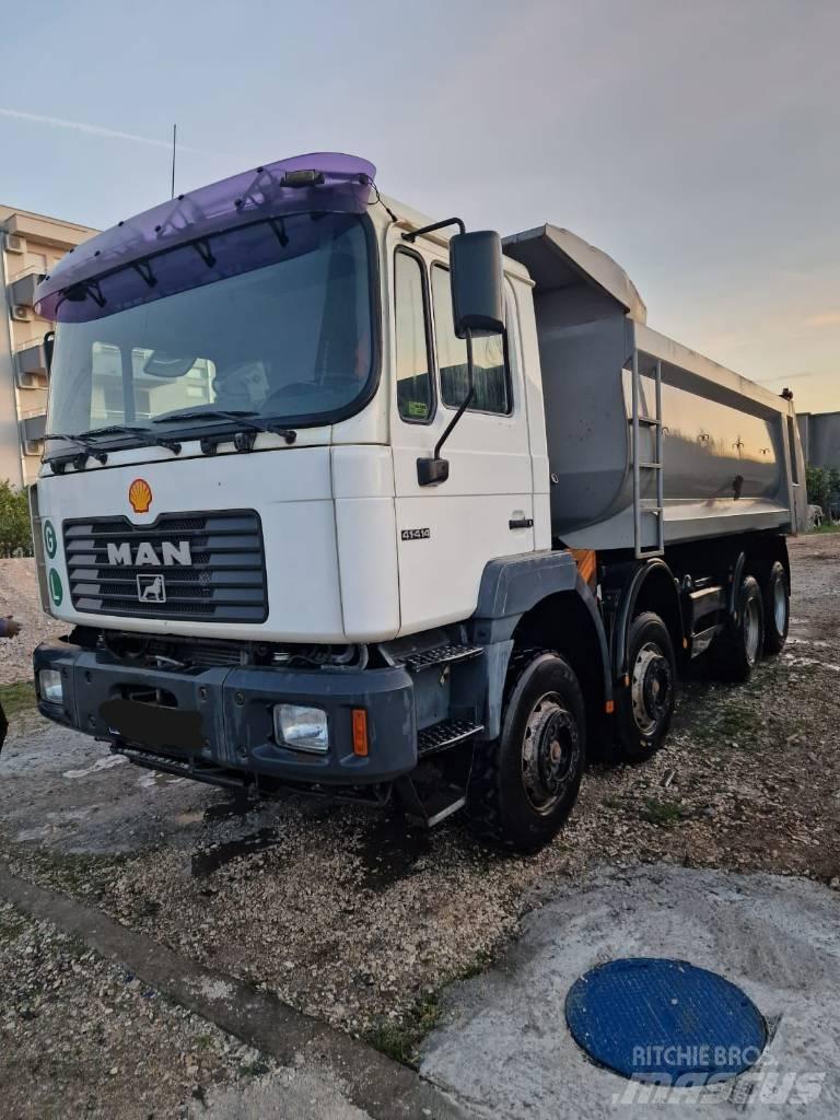 MAN F 2000 Savivarčių priekabų vilkikai