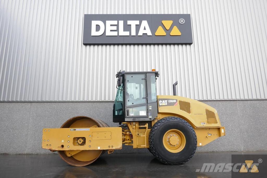 CAT CS64B Vieno būgno volai