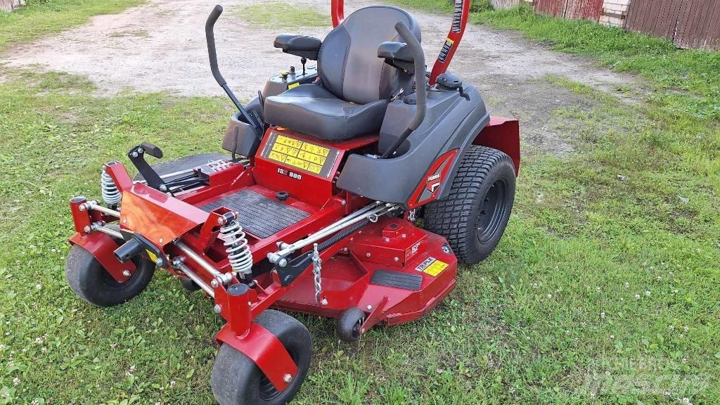 Ferris ISX 800 Žoliapjovės su lankstiniu vairavimo mechanizmu