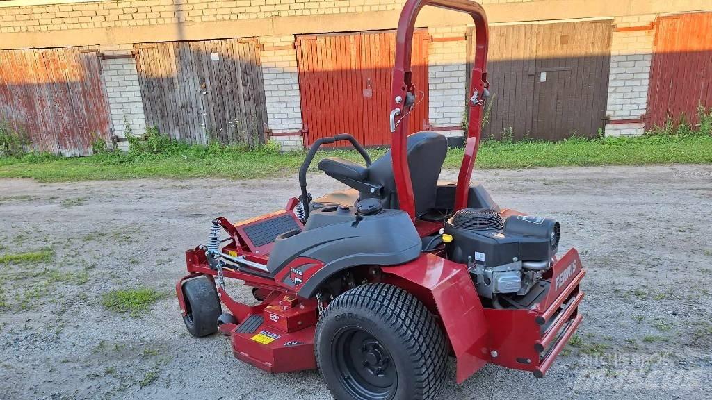 Ferris ISX 800 Žoliapjovės su lankstiniu vairavimo mechanizmu
