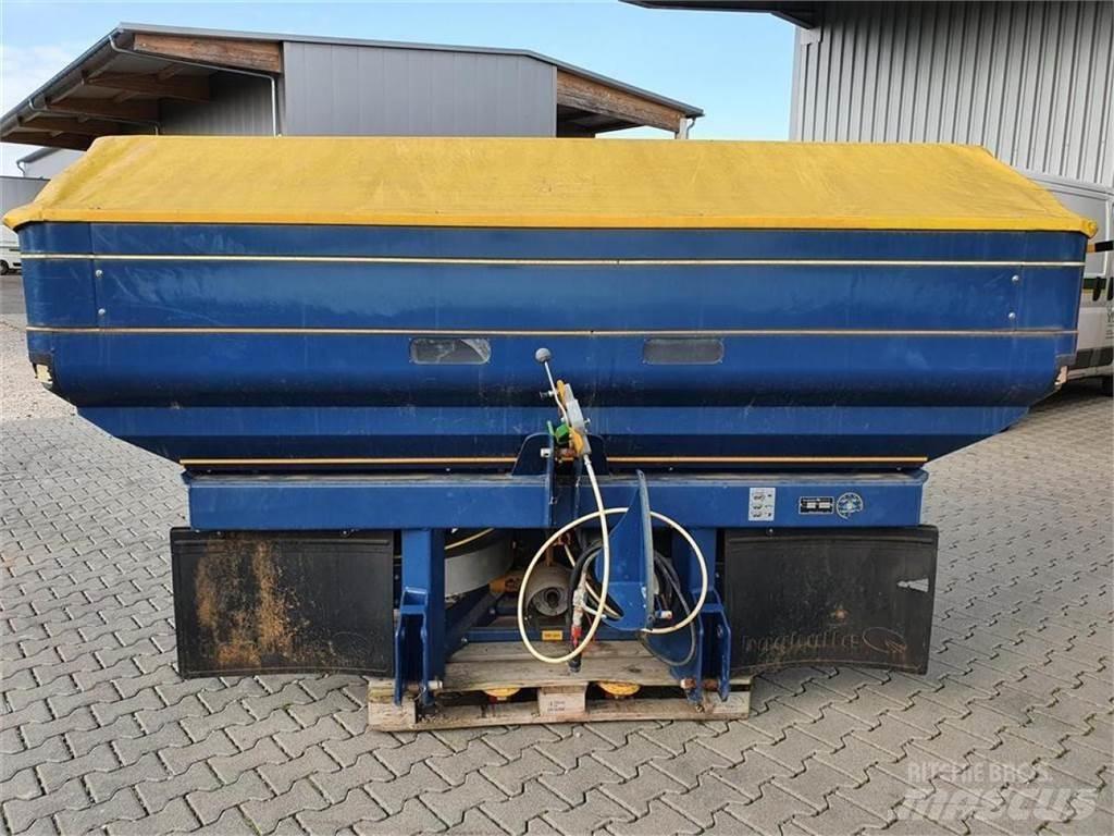 Bogballe M2 Plus Mineralinių trąšų barstytuvai
