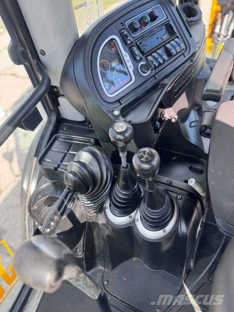 JCB 3 CX Super Ekskavatoriniai krautuvai