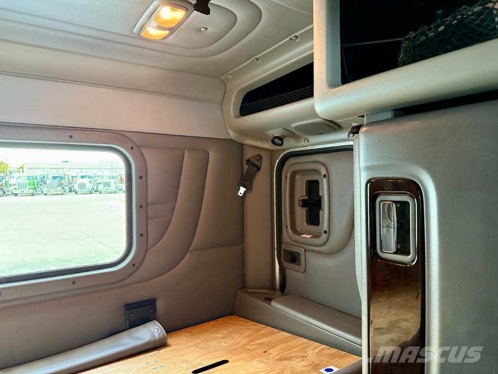 Peterbilt 389 Naudoti vilkikai