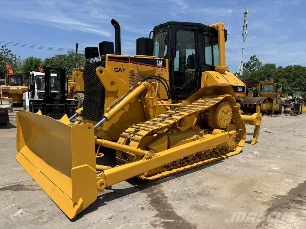 CAT D 6 M Vikšriniai buldozeriai