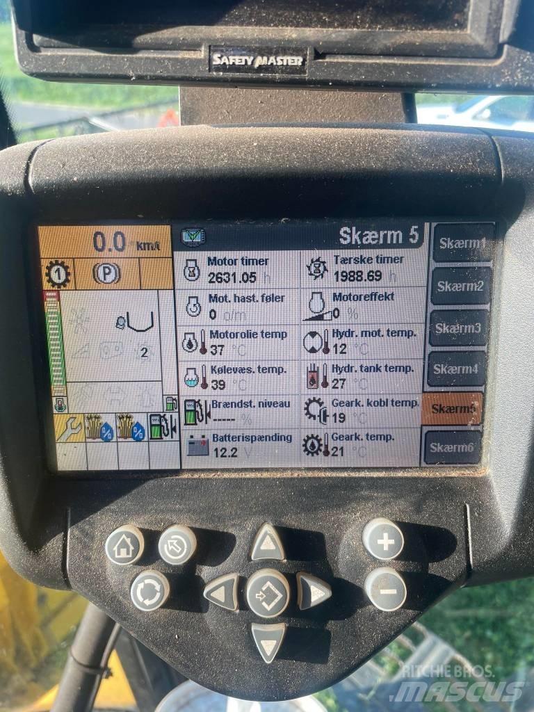 New Holland CX 8090 Derliaus nuėmimo kombainai