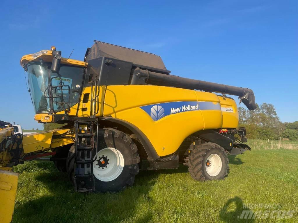 New Holland CX 8090 Derliaus nuėmimo kombainai