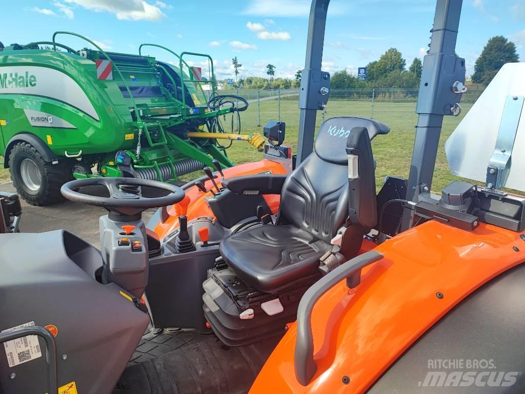 Kubota M4063 ROPS Traktoriai
