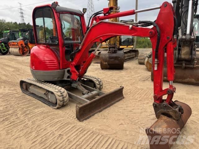 JCB 8025 Mini ekskavatoriai < 7 t