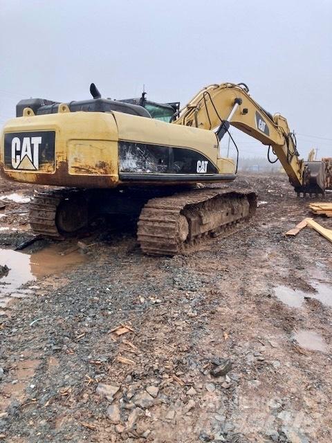 CAT 330 D Vikšriniai ekskavatoriai