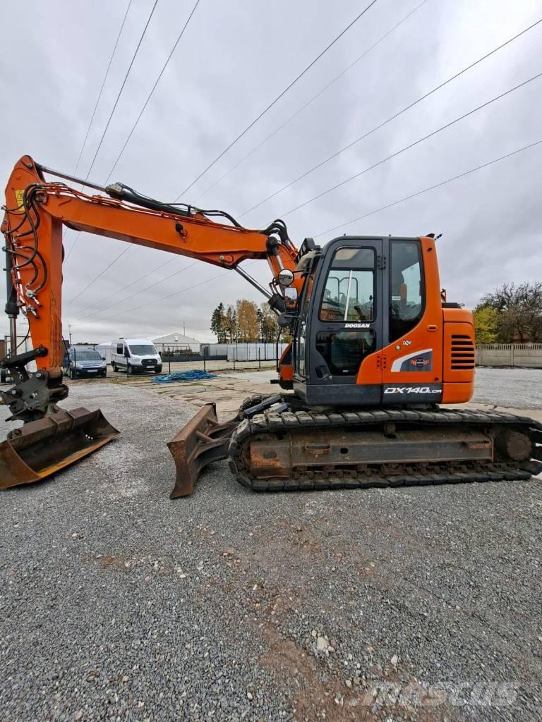 Doosan DX 140 LCR Vikšriniai ekskavatoriai