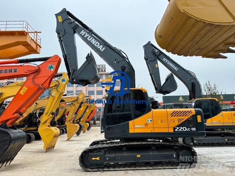 Hyundai R220LC-9S Vikšriniai ekskavatoriai
