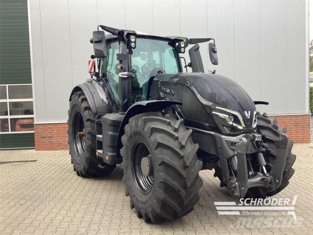 Valtra Q 305 Traktoriai