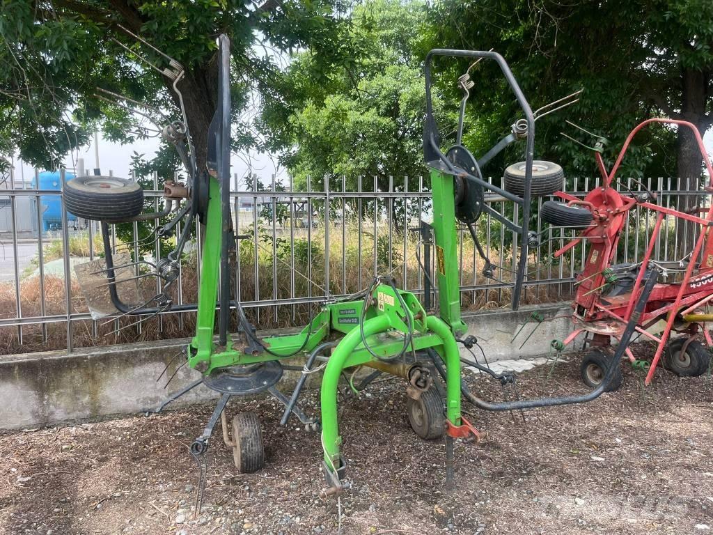 Deutz-Fahr 5221 Šieno grėbliai ir vartytuvai