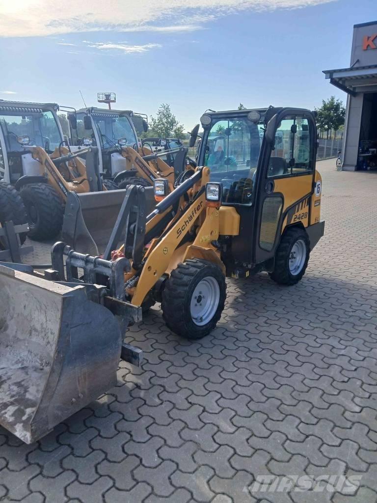 Schäffer 2428 SLT Krautuvai su šoniniu pasukimu