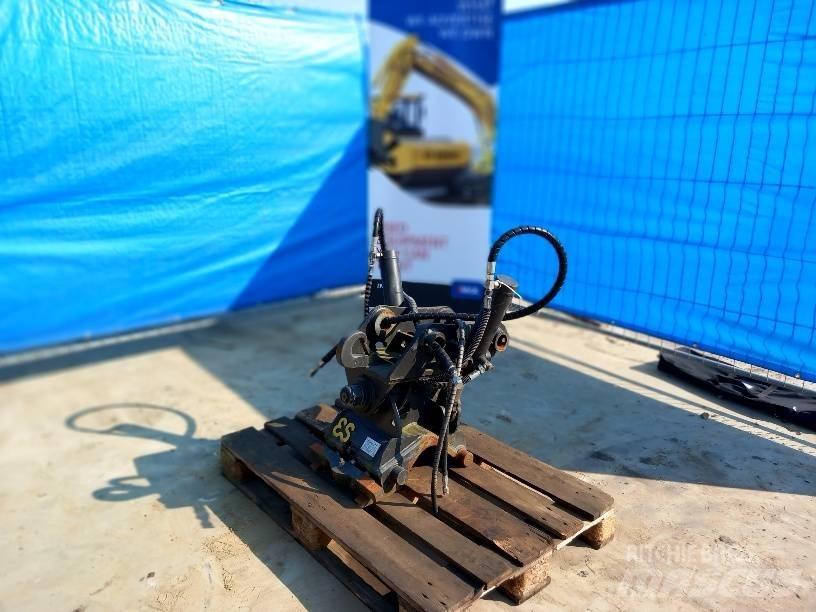 Komatsu PC88MR-8 Sukimo įrenginiai