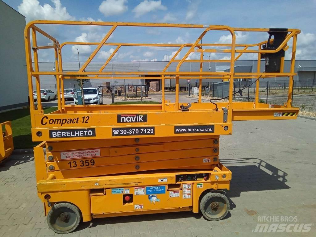 Haulotte Compact 12 Žirkliniai keltuvai