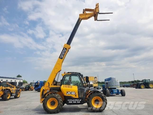 JCB 531-70 - BC24 Teleskopiniai krautuvai
