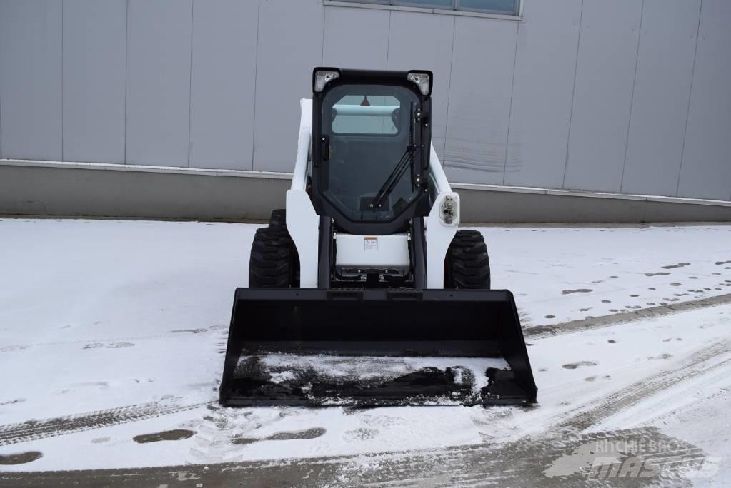 Bobcat S 650 Krautuvai su šoniniu pasukimu